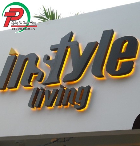 Bảng hiệu chữ nổi 11