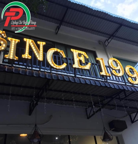 Bảng hiệu chữ nổi 02