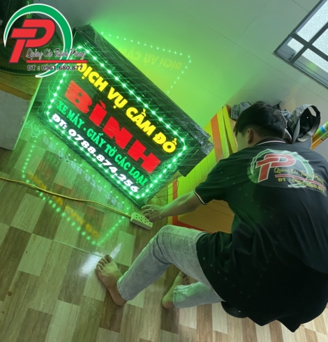 Bảng hiệu Led 012