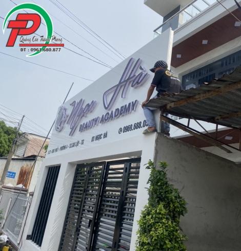 Bảng hiệu Alu Spa