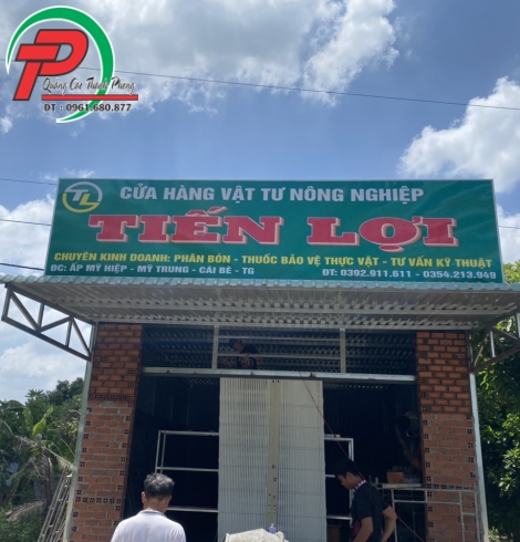 Bảng hiệu cửa hàng phân bón