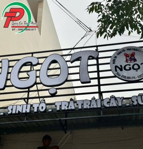 Bảng hiệu LED Ngọt